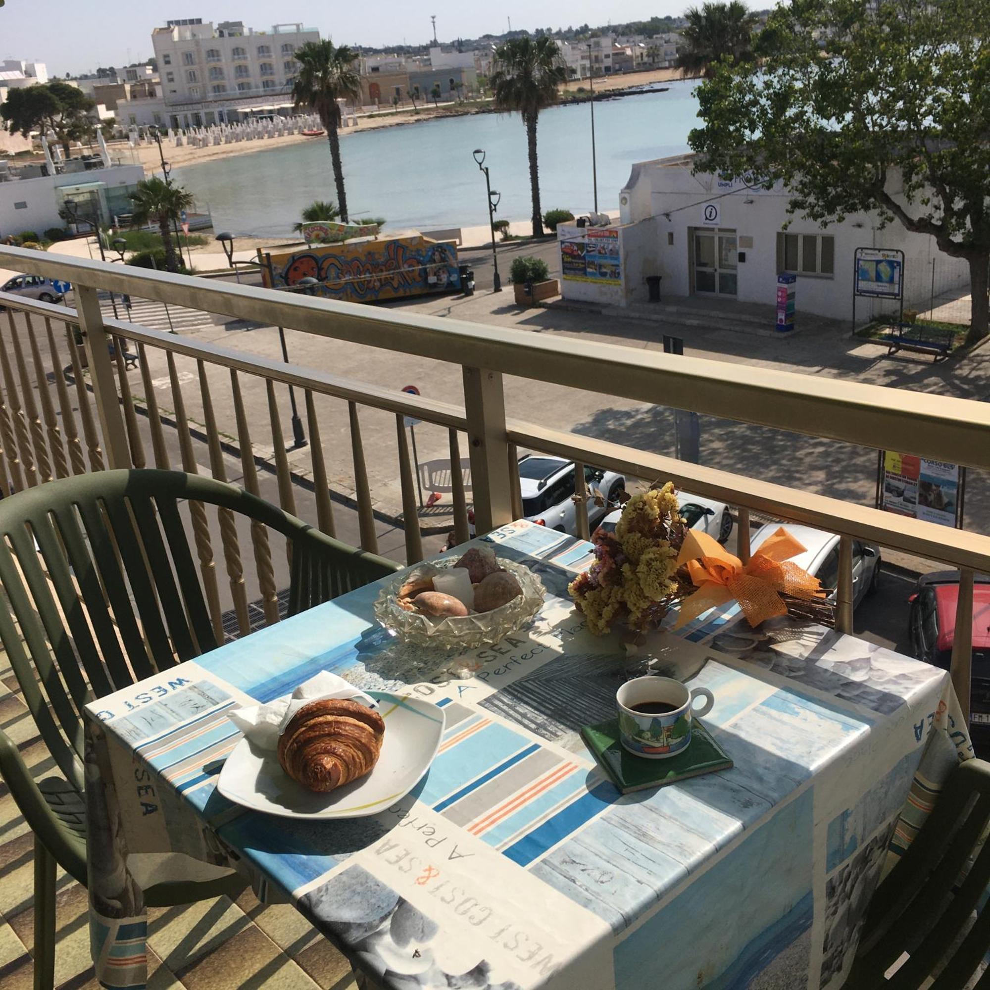Delia Apartment Porto Cesareo Exterior photo